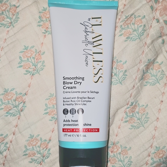 Gabrielle Union Other - New Flawless By Gabrielle Union Smoothing Blow Dry Cream
